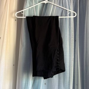 Black leggings with leg cutouts! SIZE L